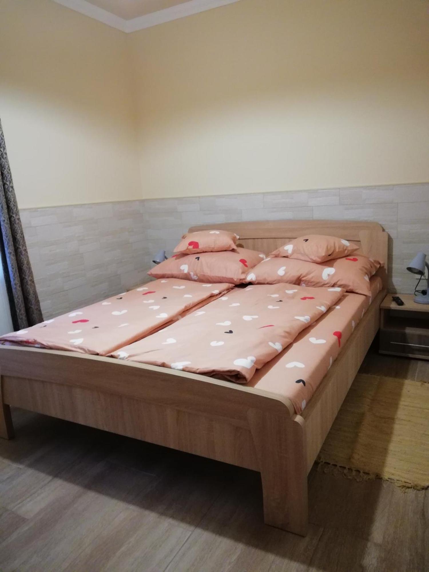 Imola Es Andrea Apartmanhaz 3 Hajdúszoboszló Dış mekan fotoğraf