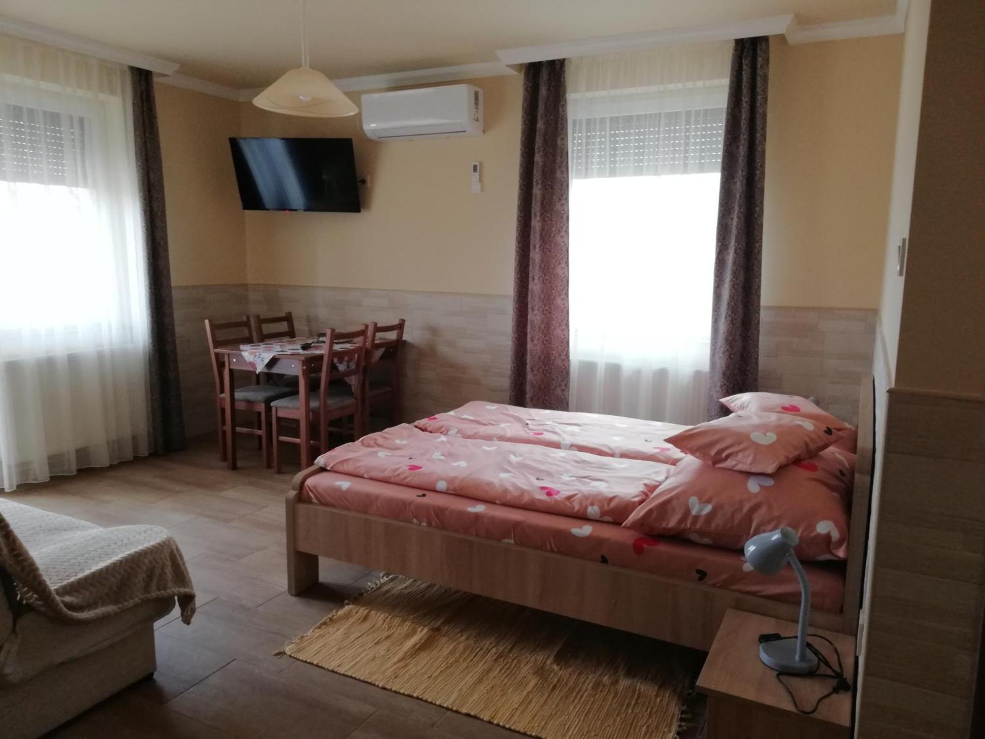 Imola Es Andrea Apartmanhaz 3 Hajdúszoboszló Dış mekan fotoğraf